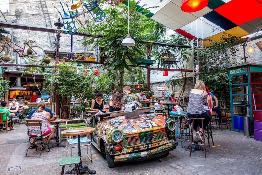 Parisian Soul In The Heart Of Budapest Exterior photo